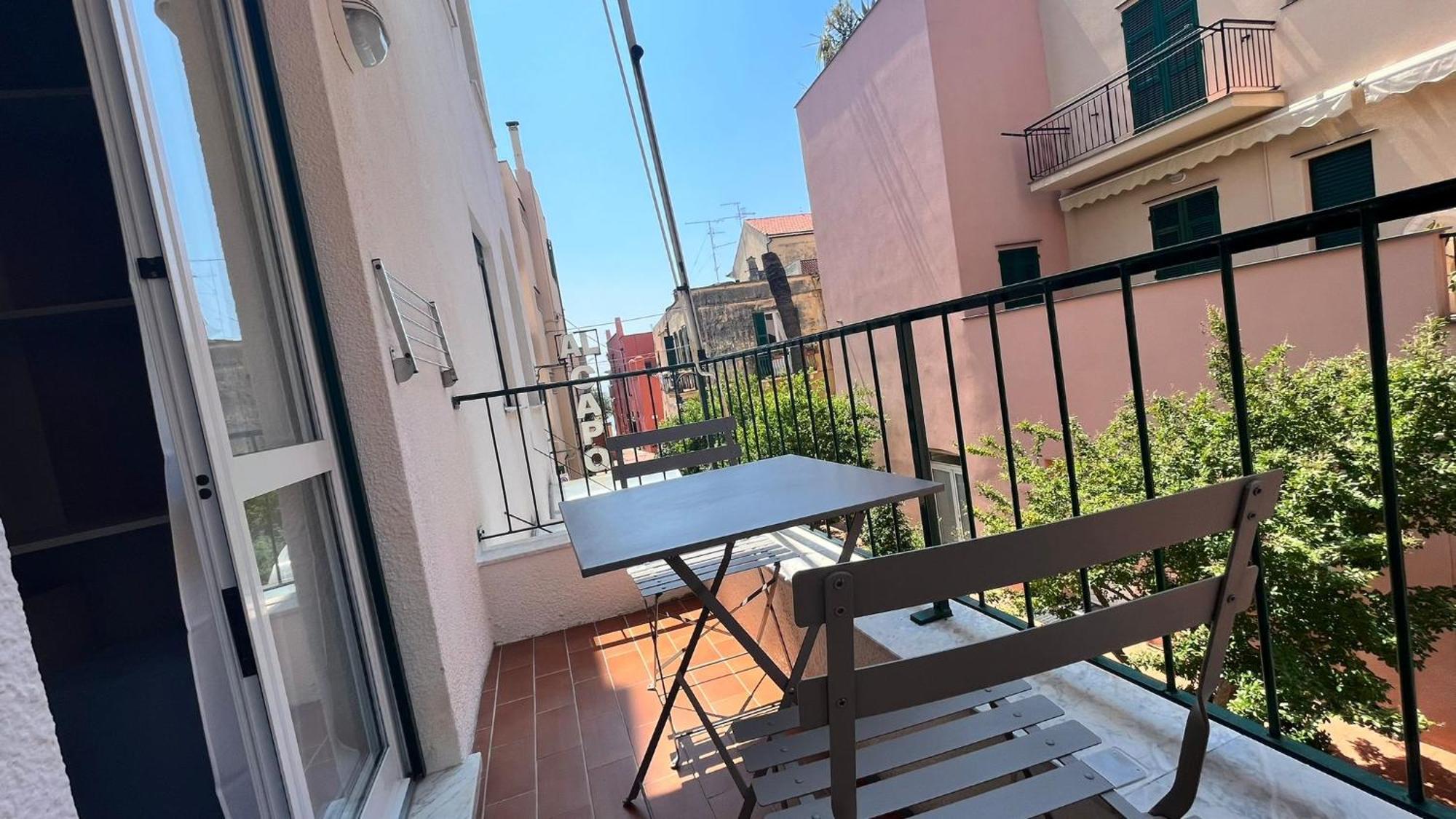 Hotel Al Capo Varigotti Exterior foto